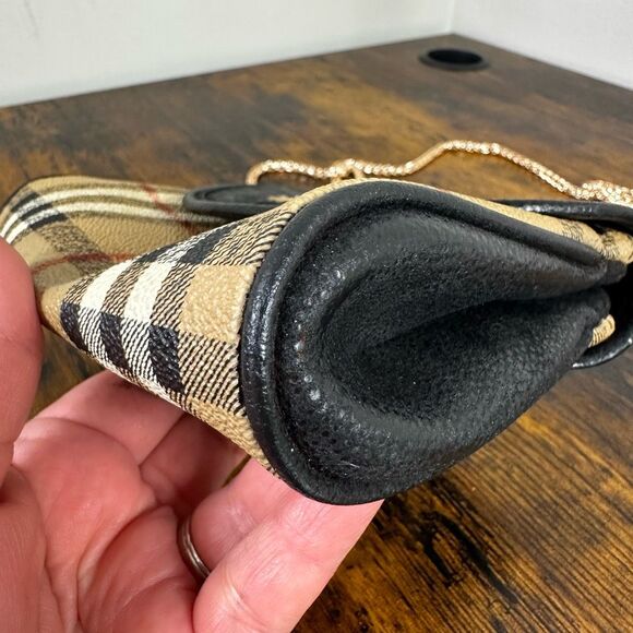 Burberry Nova Check Vintage Waist Bag - Picture 7 of 12